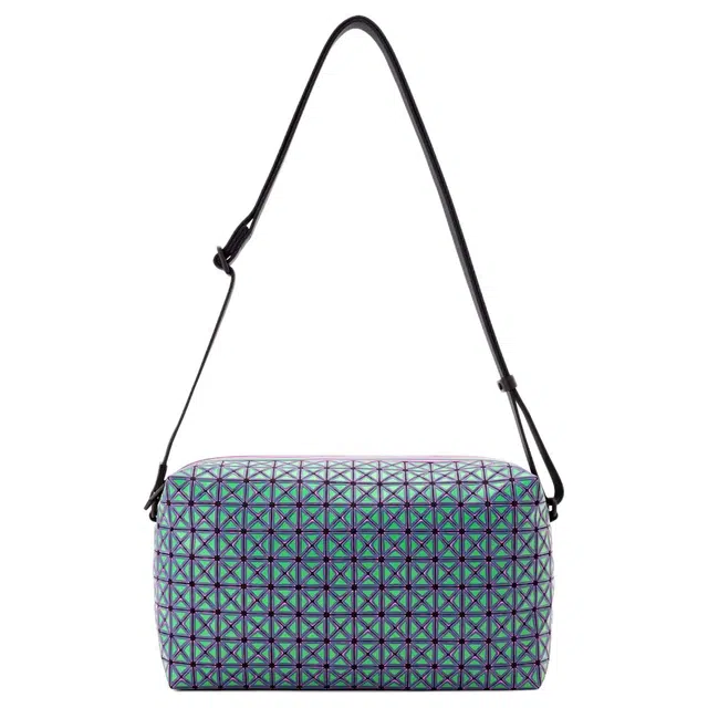 ISSEY MIYAKE Kuro 4