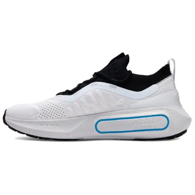 Under Armour Phantom 4