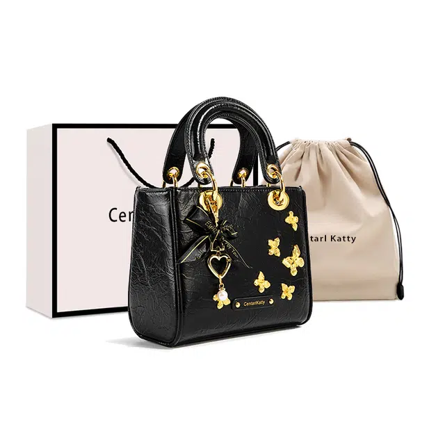 CentarlKatty
