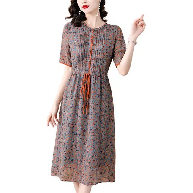 水中花 夏季 法式复古优雅高端时尚小碎花气质收腰短袖连衣裙 女款