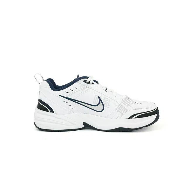 Nike Air Monarch 4