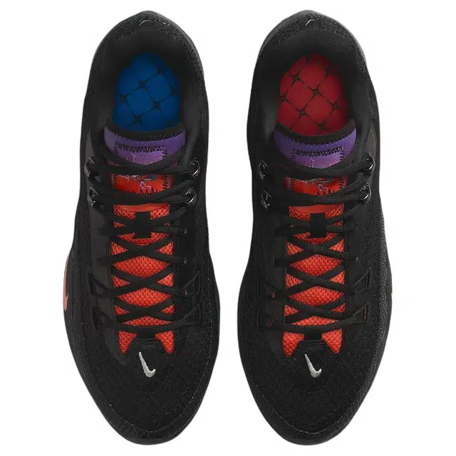 Nike S.T. Flare