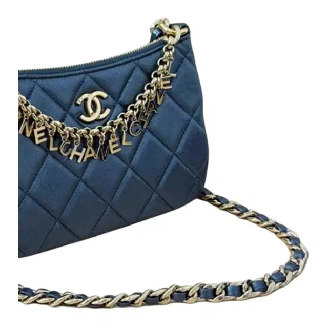 CHANEL 24P