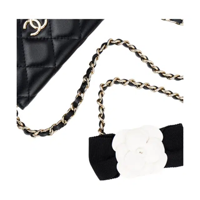 CHANEL WOC