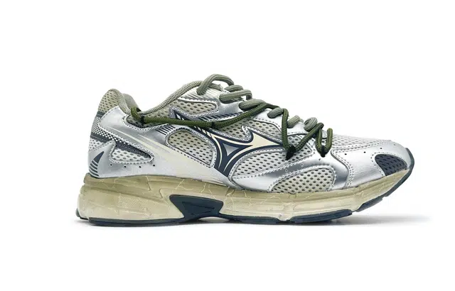 Mizuno Speed 2K