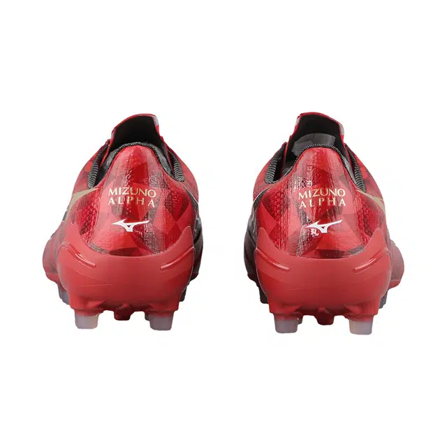 Mizuno alpha 2
