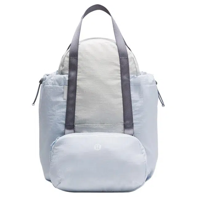 lululemon 7L Pack and Go Logo