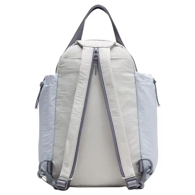 lululemon 7L Pack and Go Logo