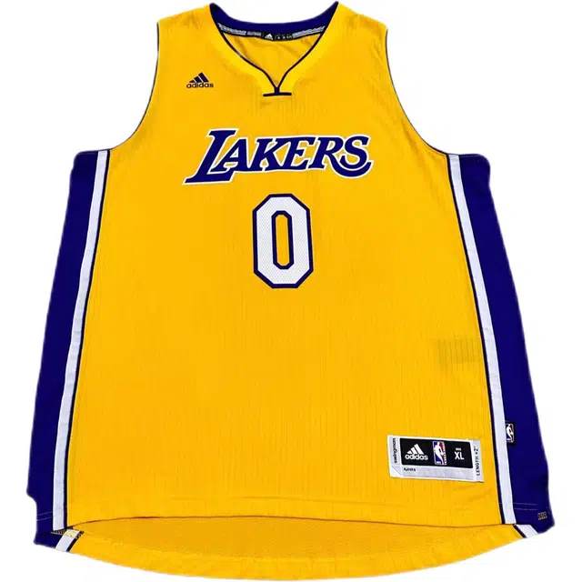 adidas x NBA YOUNG 0 V