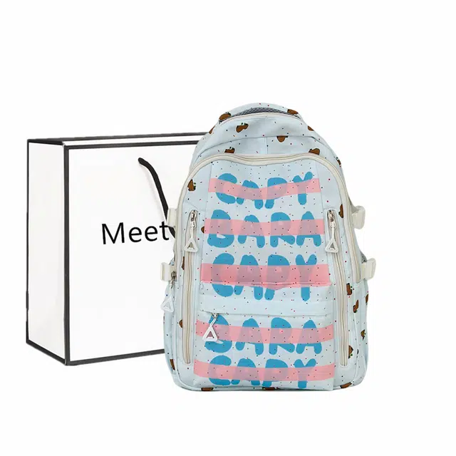 菲姿卓尔 可爱高颜值百搭 尼龙 双肩包 常规 女款 多色