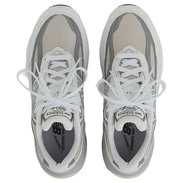 New Balance NB 990 V6