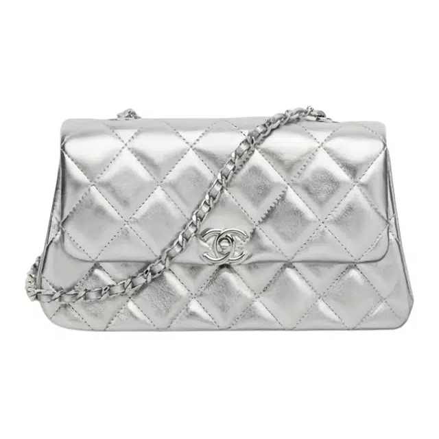 CHANEL 25S