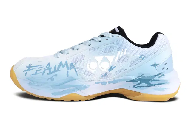 YONEX Power Cushion