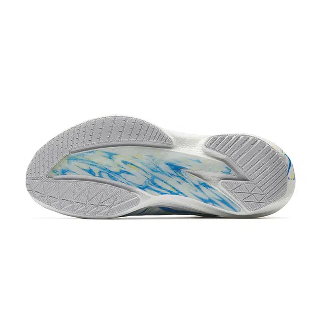 Anta MACH 5.0