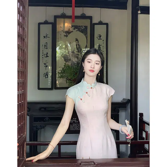 沐晓欣 春棠新中式撞色渐变旗袍女春夏全包边旗袍领收腰开叉短袖连衣裙 女款