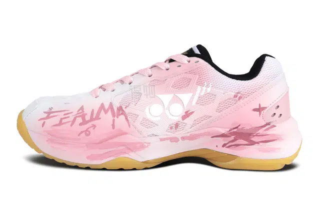 YONEX Power Cushion