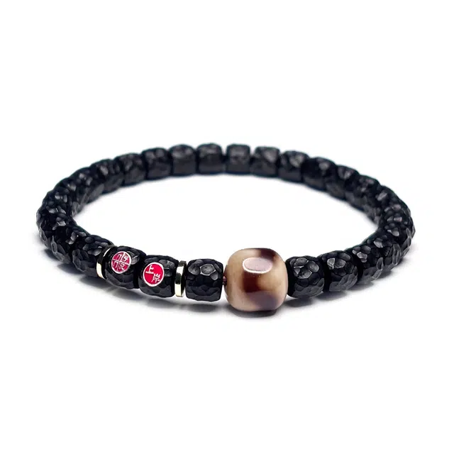 MOUNTAINS AND MANS 925