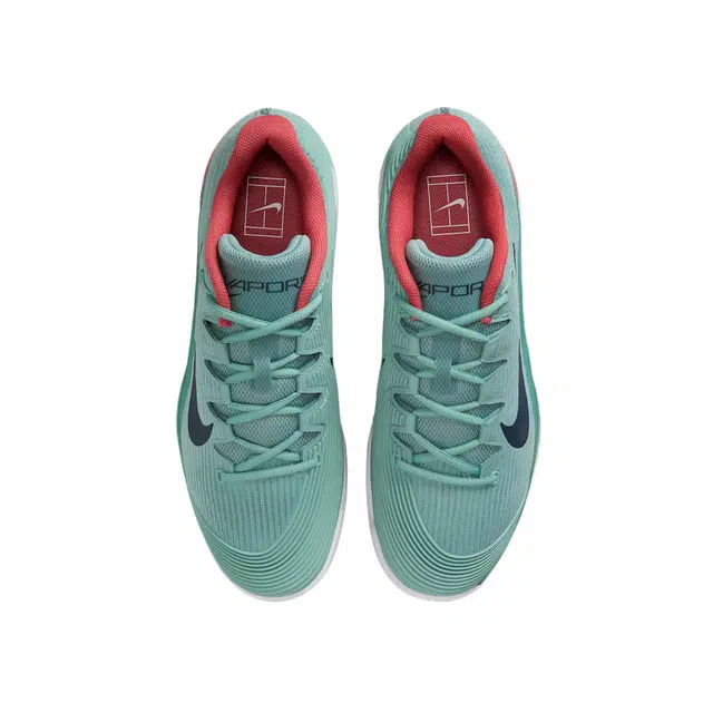 Nike Vapor 12