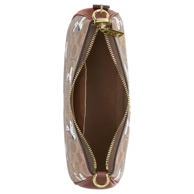 COACH Peanuts Teri 24 Logo