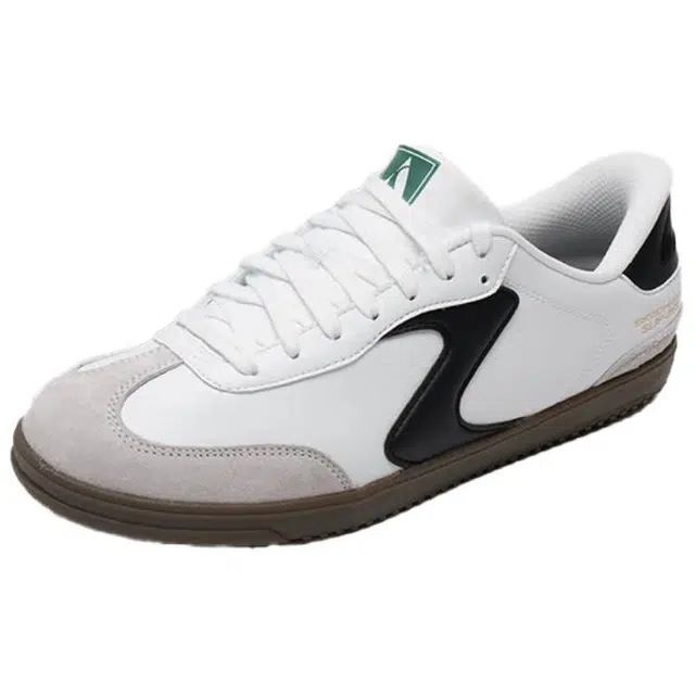 Skechers Hotshot