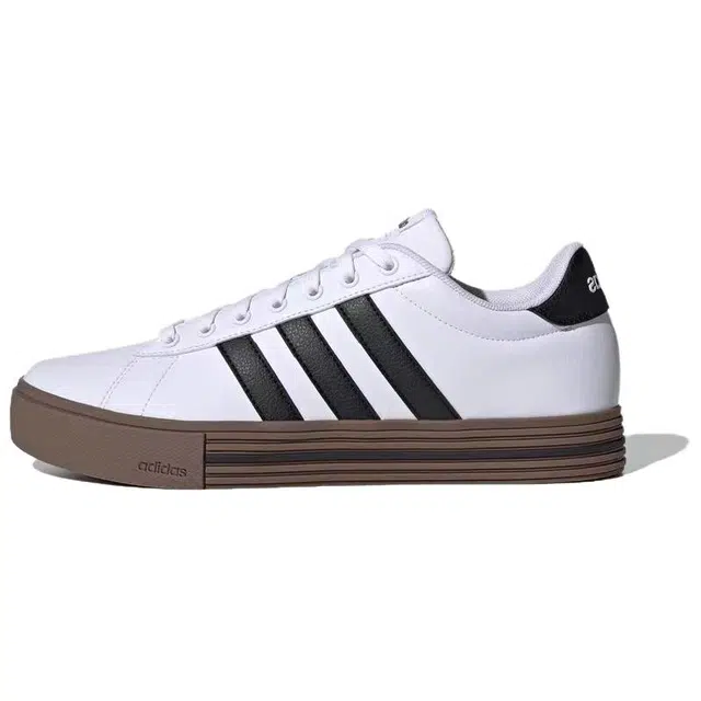 adidas Daily 4.0