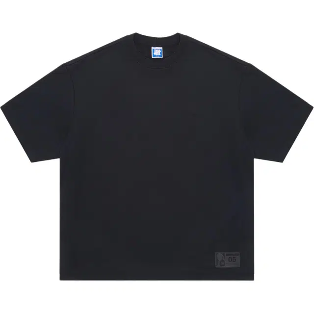 UNDEFEATED SS25 T