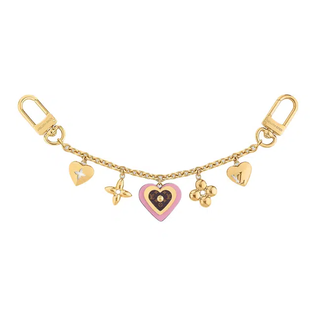 LOUIS VUITTON HEART