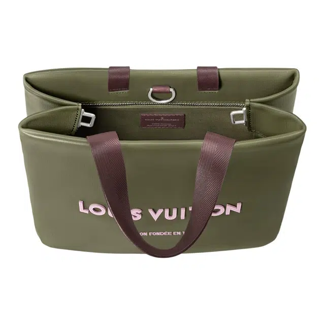 LOUIS VUITTON x Nigo SHOPPER