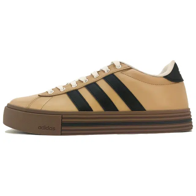 adidas Daily 4.0