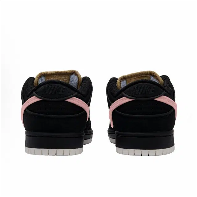Nike Dunk SB BLACK PINK