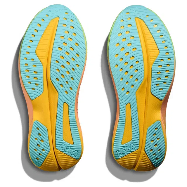 HOKA ONE ONE MACH 6