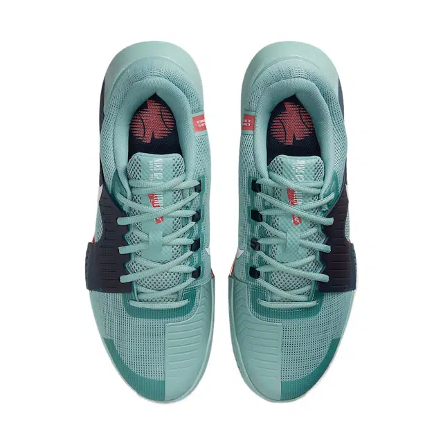 Nike Zoom GP Challenge 1