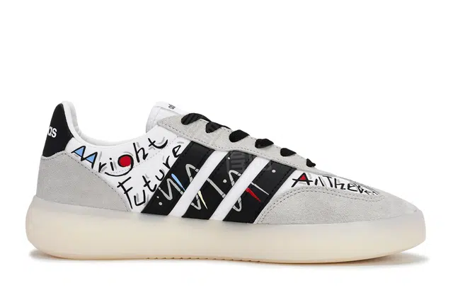 adidas BARREDA DECODE 811