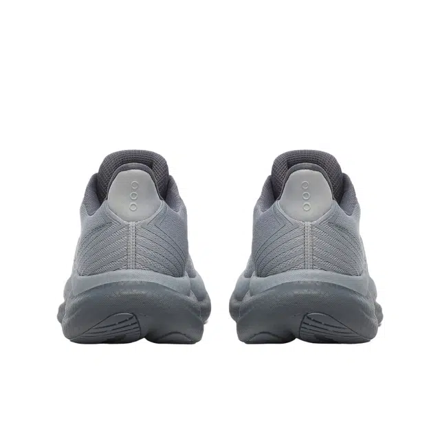 Saucony Triumph 23