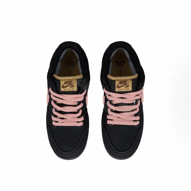 Nike Dunk SB BLACK PINK
