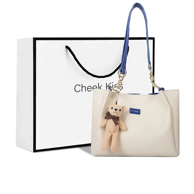 cheekkiss