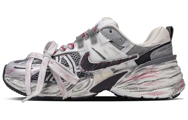 Nike V2K Run Silver Grey