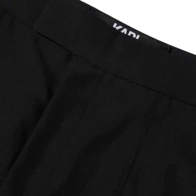 KARL LAGERFELD FW21