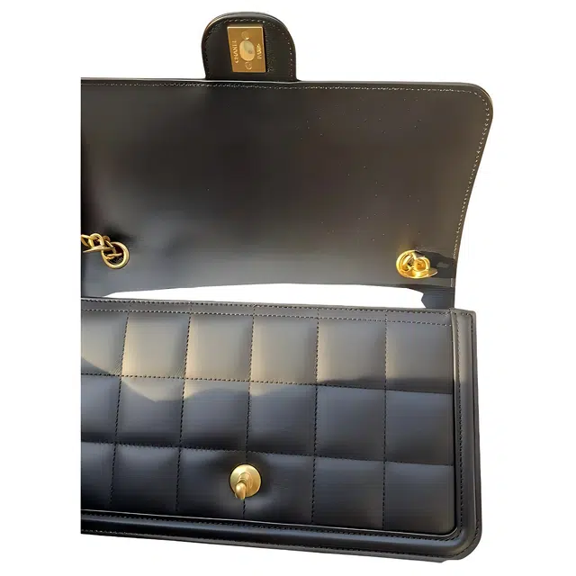 CHANEL 25C