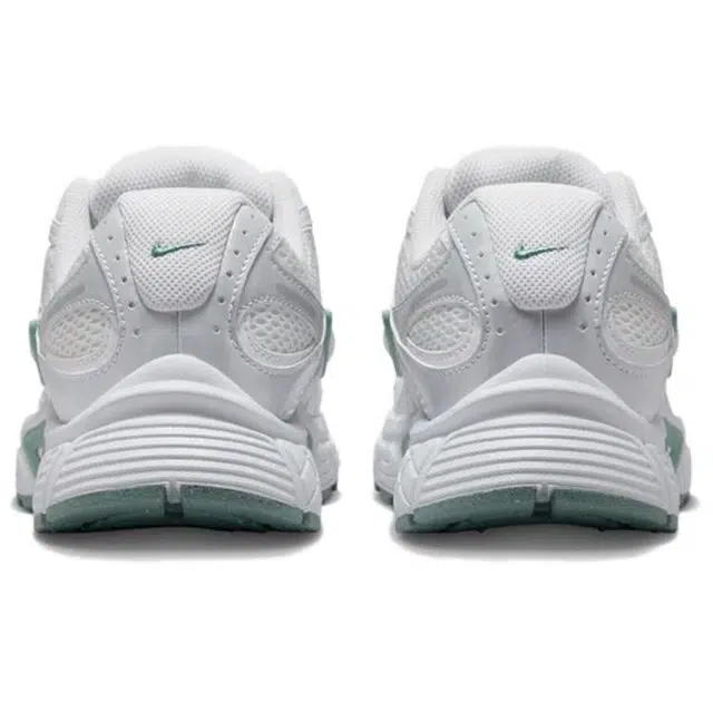 Nike V5 RNR