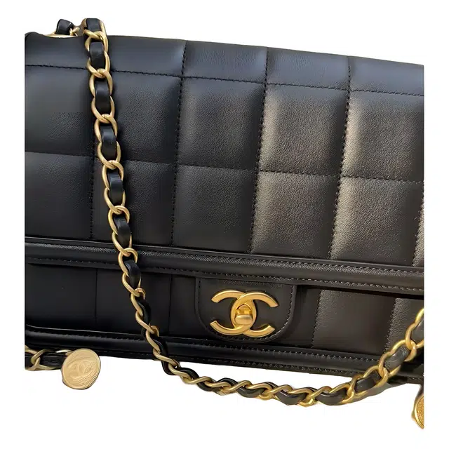 CHANEL 25C