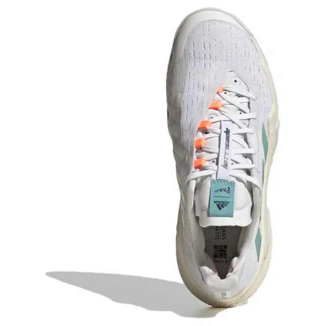 adidas Barricade