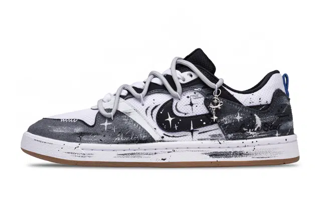 Nike SB Alleyoop Vintage Hand-Painted