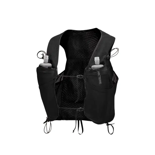 Arcteryx Norvan 7 logo