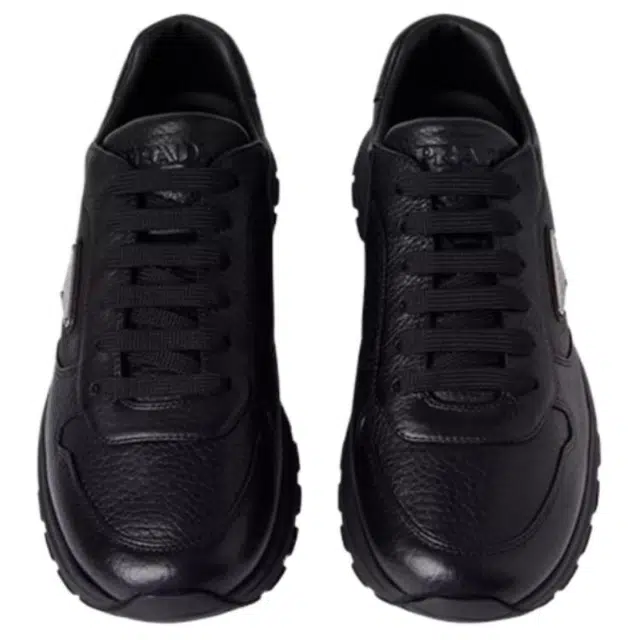 PRADA Prax 01