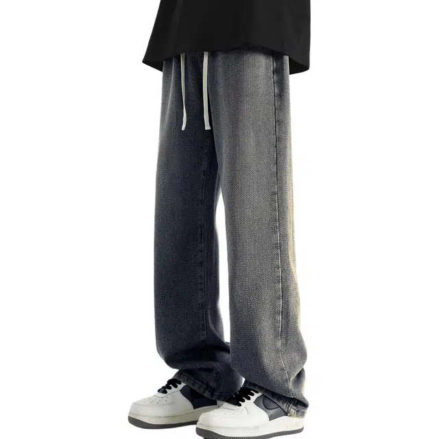 MKIEZER