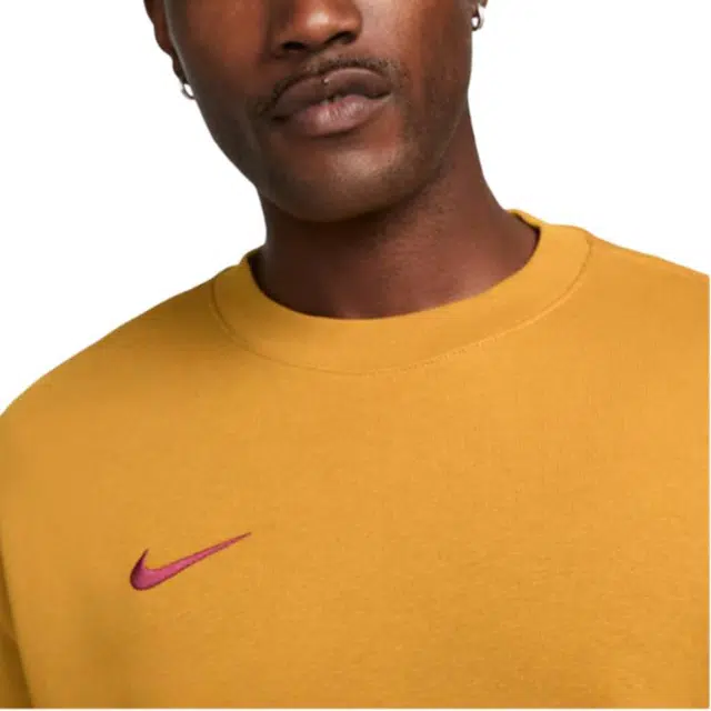 Nike Paris Saint-Germain Club Logo