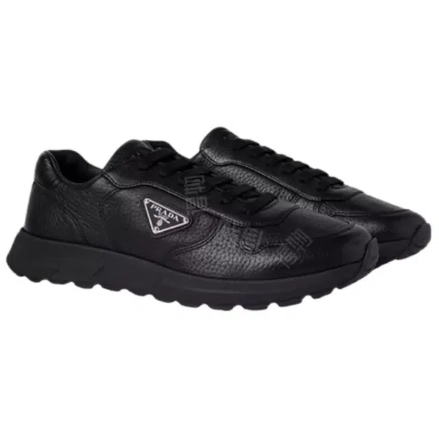 PRADA Prax 01