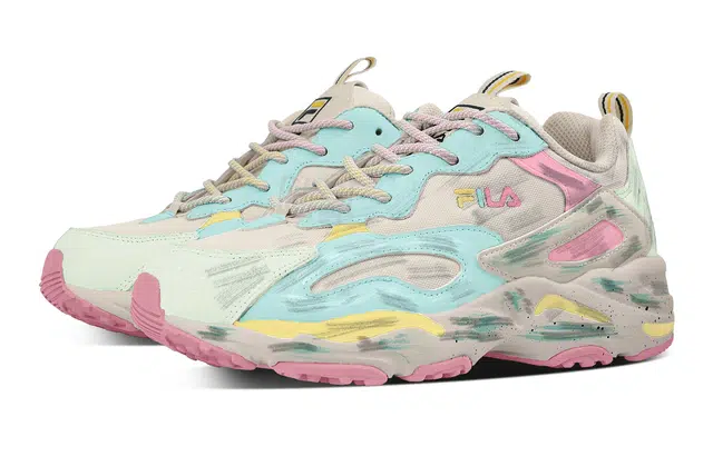 FILA Tracer