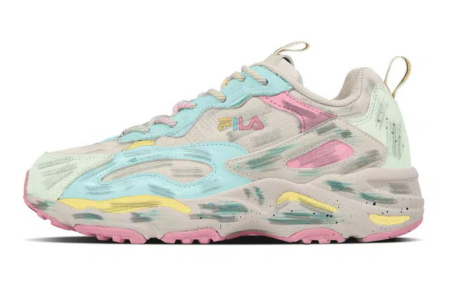 FILA Tracer